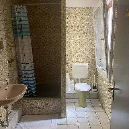 酒店 Schwaferts 伍珀塔尔